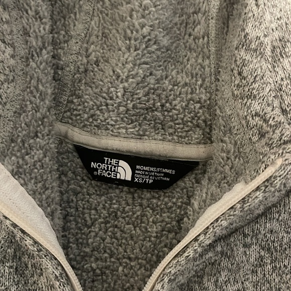 The North Face fleece hoodie size XS - Picture 3 of 4